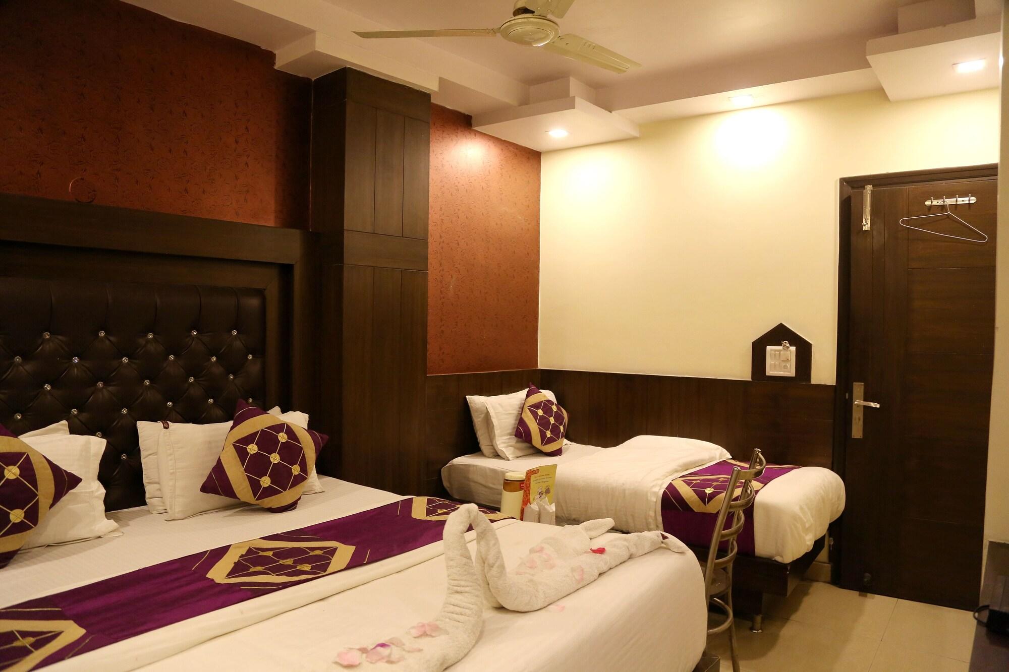 Hotel Shivam International - A Well Hygiene Property All Staff Vaccinated " Új-Delhi Kültér fotó